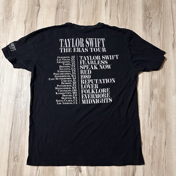 Taylor Swift The Eras Tour 2023 Tour T-Shirt Official Adult Size XL Black - Picture 4 of 5